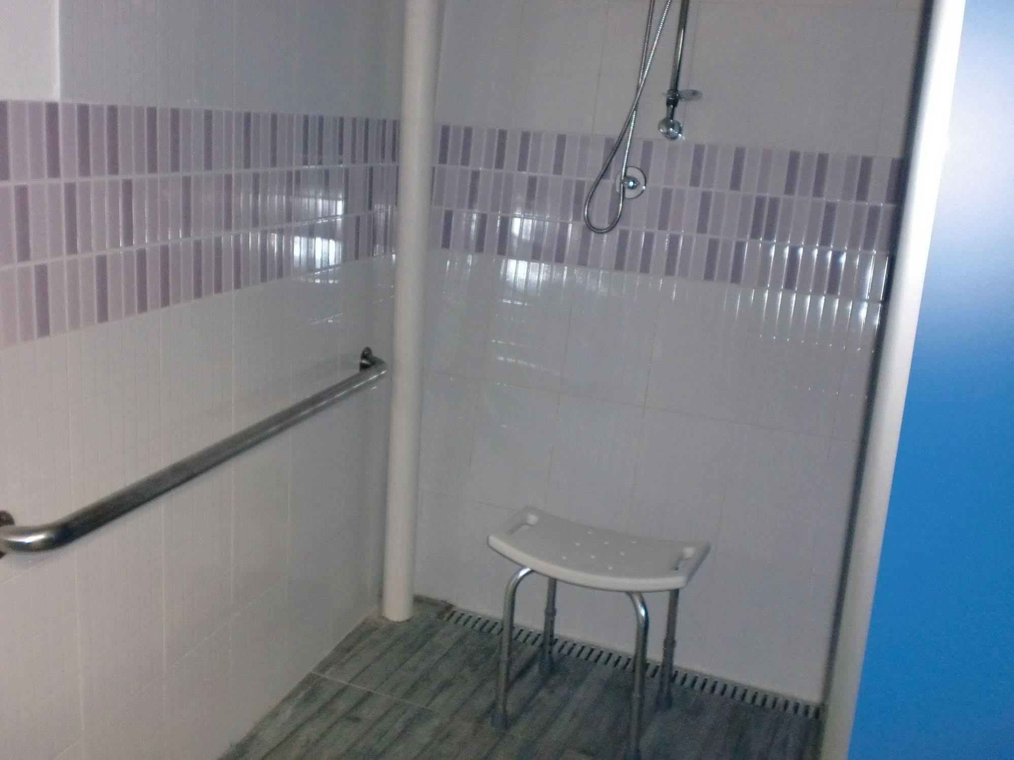 Albergue Monterrey Santiago de Compostela Ngoại thất bức ảnh